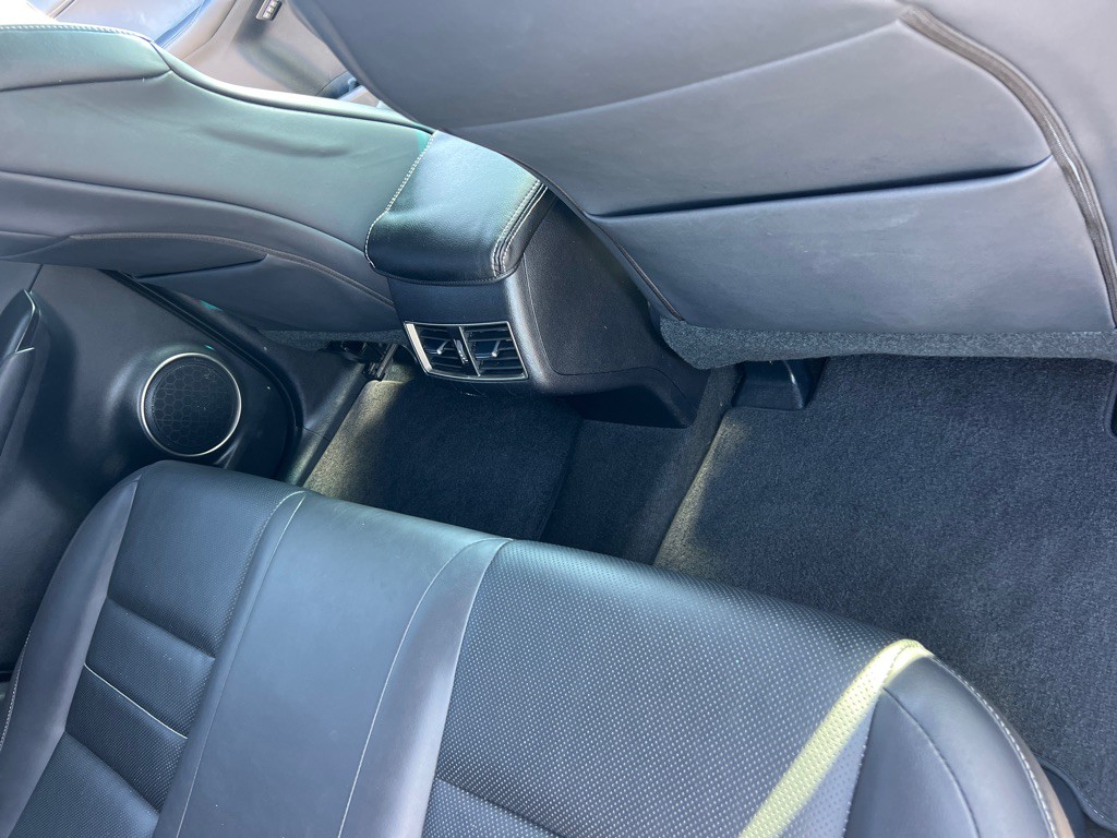 2015 Lexus NX 200t Image 17