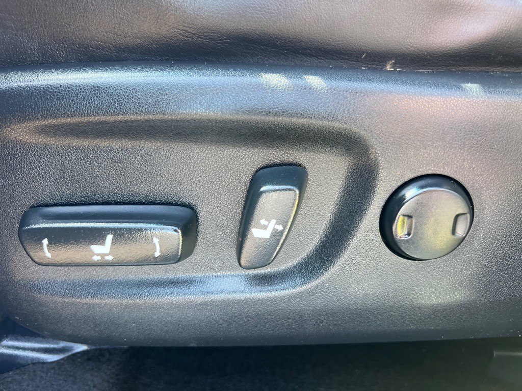 2015 Lexus NX 200t Image 26