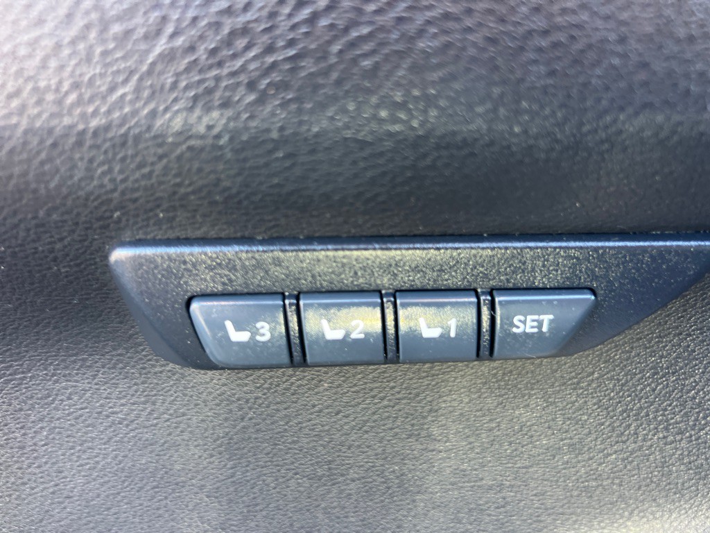 2015 Lexus NX 200t Image 28