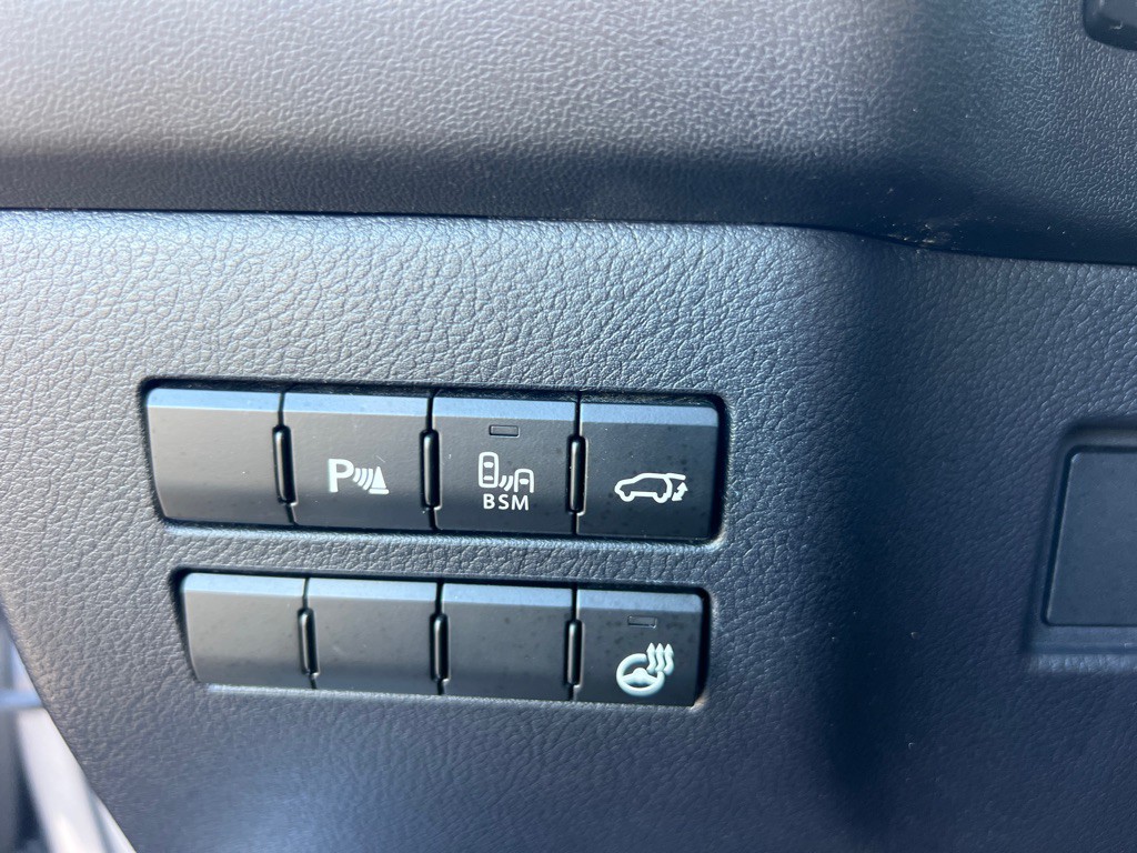 2015 Lexus NX 200t Image 29