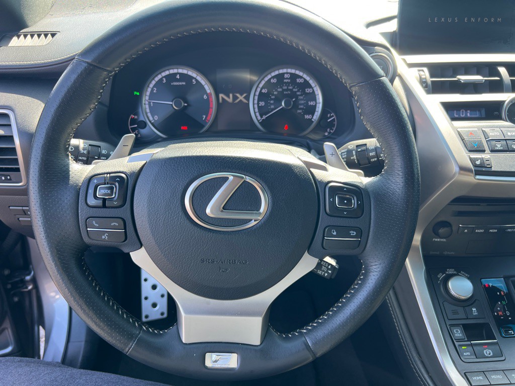 2015 Lexus NX 200t Image 31