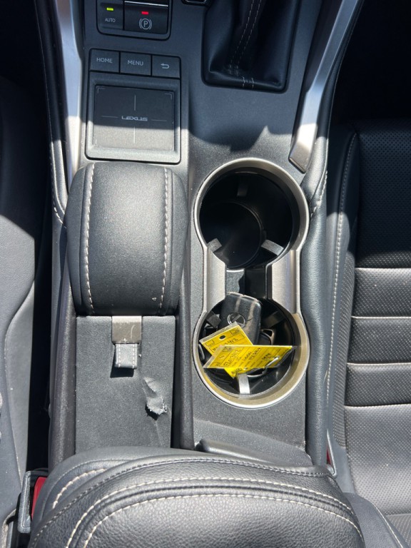 2015 Lexus NX 200t Image 36