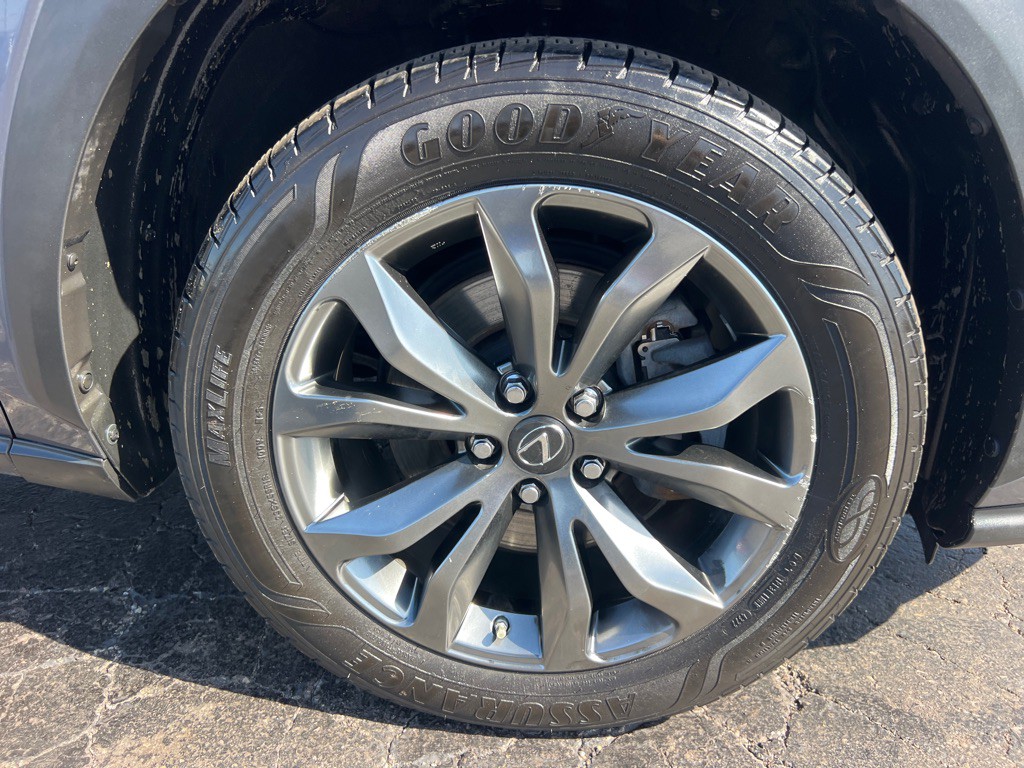 2015 Lexus NX 200t Image 45