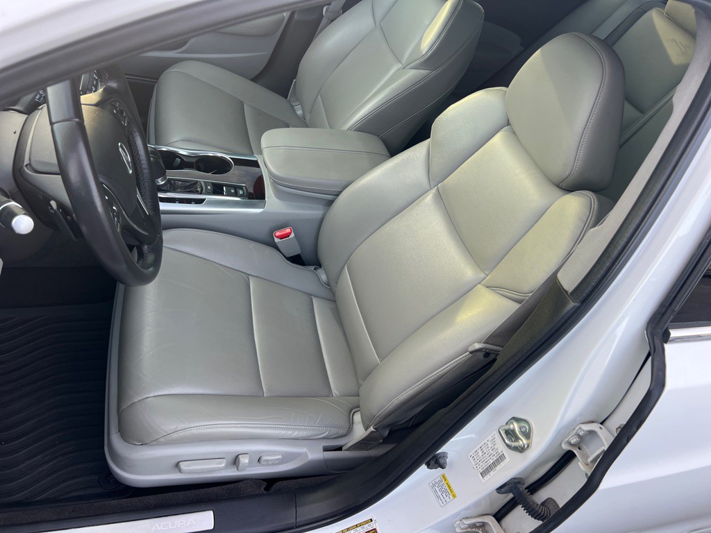 2016 Acura TL Image 12