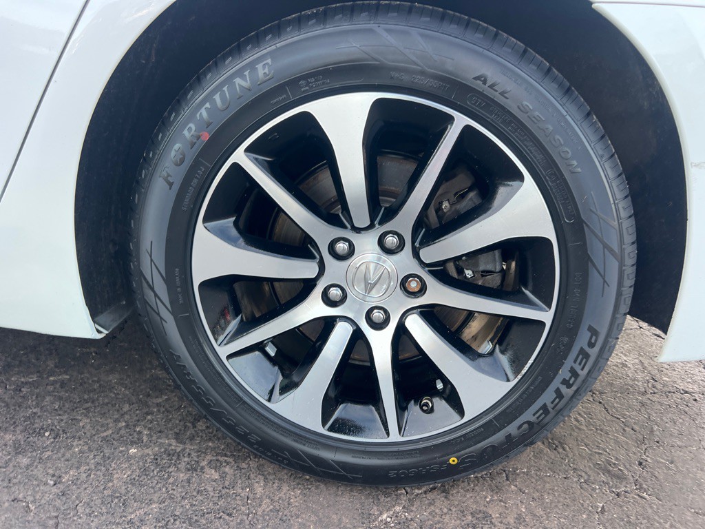 2016 Acura TL Image 39