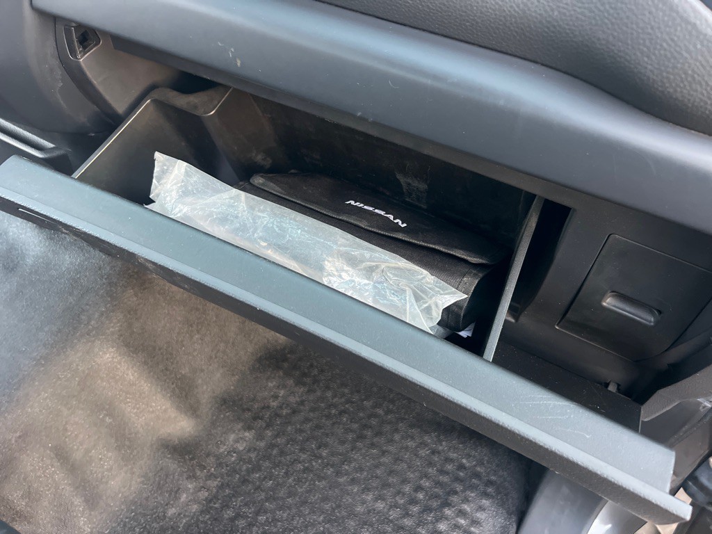 2017 Nissan Titan Image 17