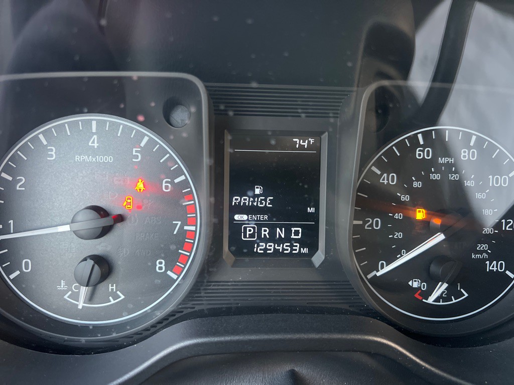 2017 Nissan Titan Image 19