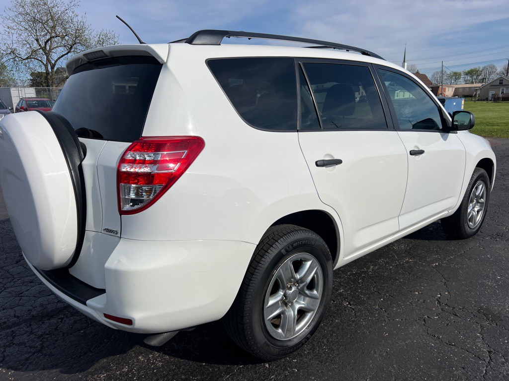 2012 Toyota Rav4 Image 7