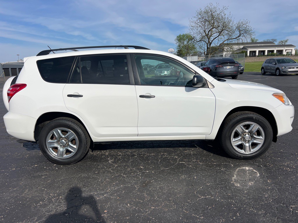 2012 Toyota Rav4 Image 8