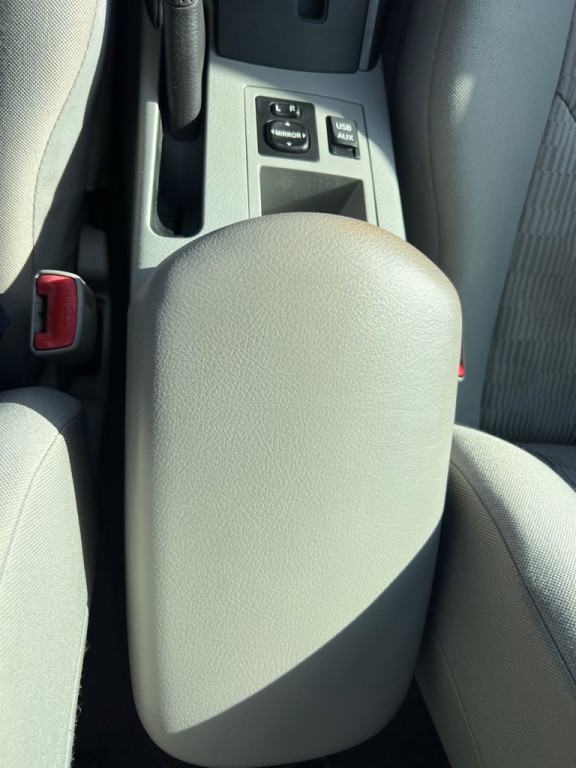 2012 Toyota Rav4 Image 32