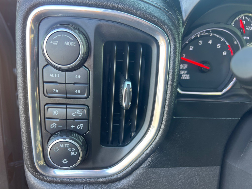 2020 Chevrolet Silverado 1500 Image 30
