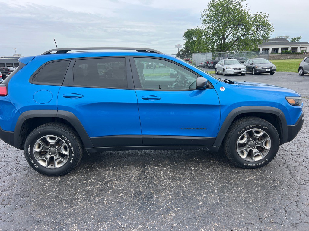 2019 Jeep Cherokee Image 8