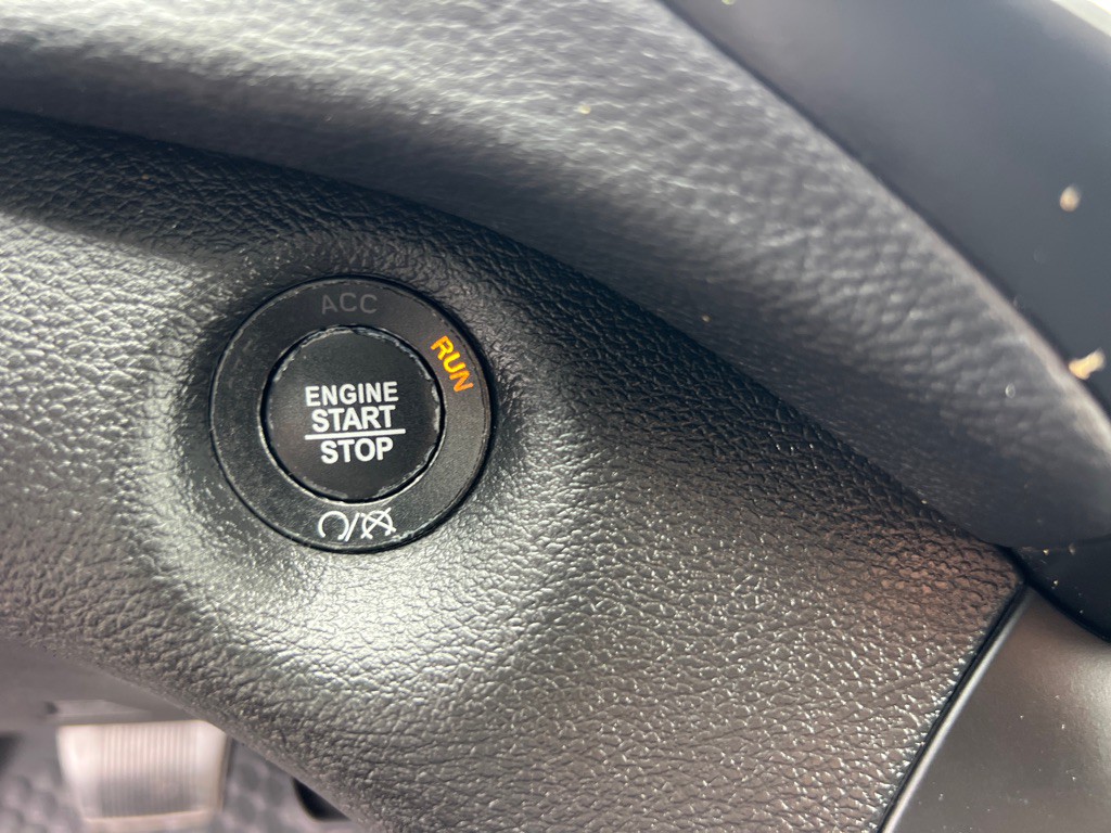 2019 Jeep Cherokee Image 29