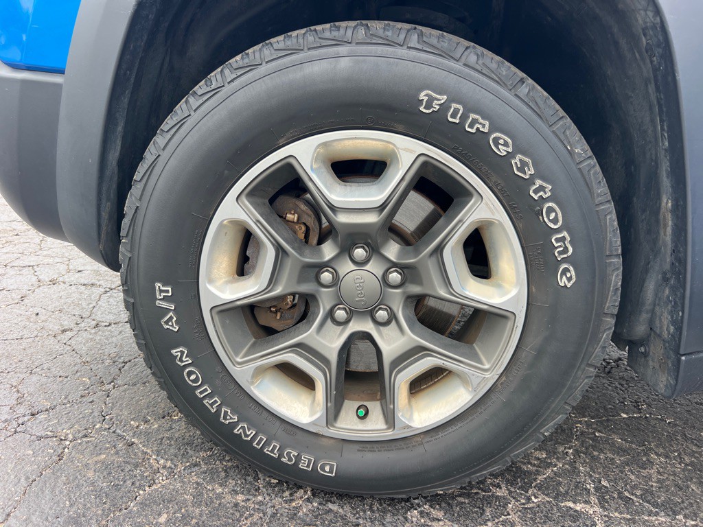 2019 Jeep Cherokee Image 37