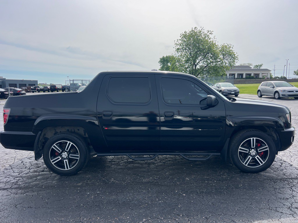 2014 Honda Ridgeline Image 8