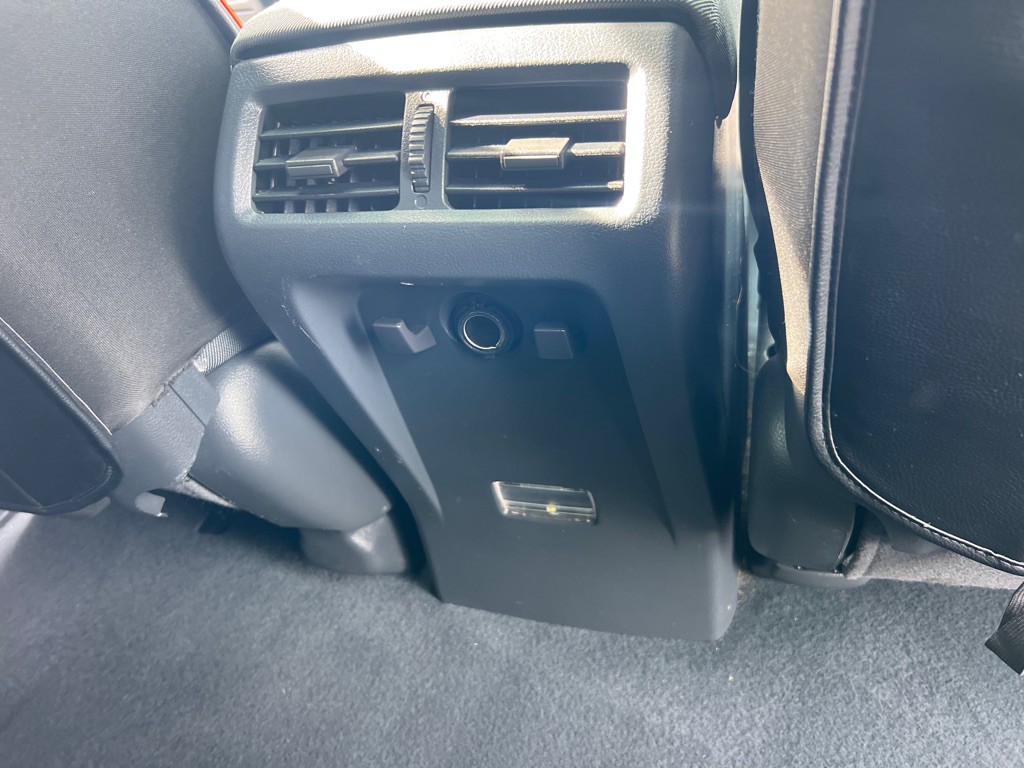 2014 Honda Ridgeline Image 21