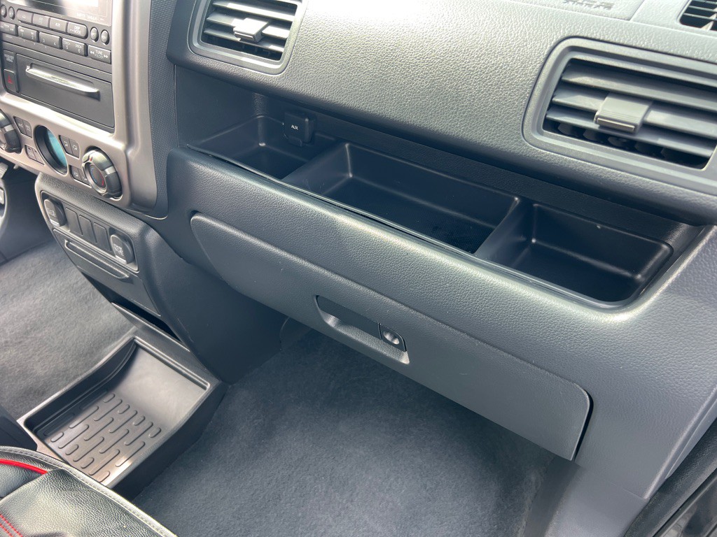 2014 Honda Ridgeline Image 25