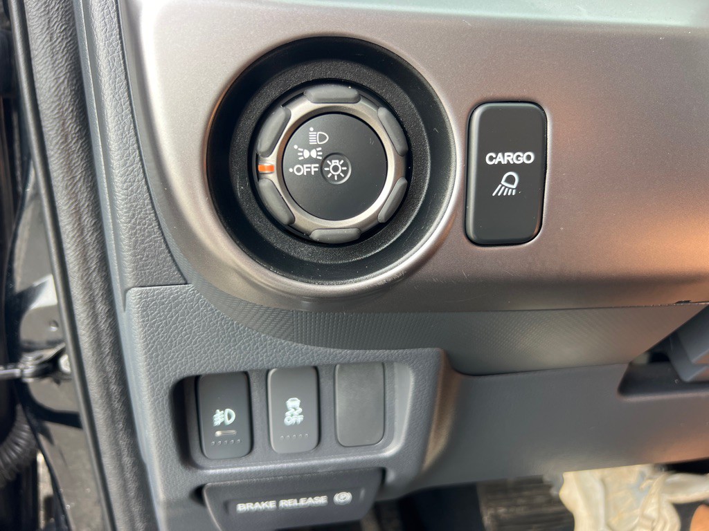 2014 Honda Ridgeline Image 28