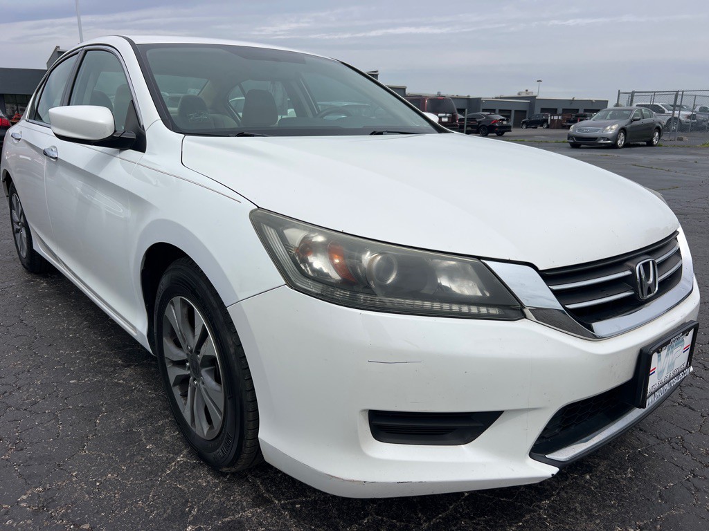 2013 Honda Accord Image 1
