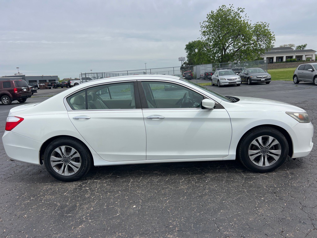 2013 Honda Accord Image 8