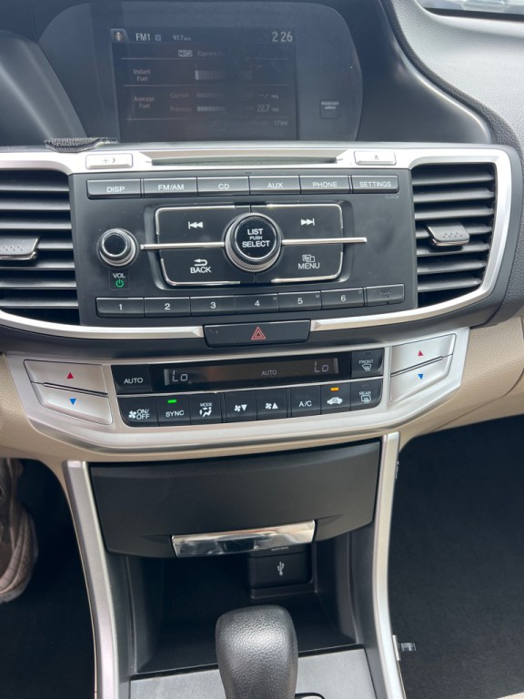 2013 Honda Accord Image 29