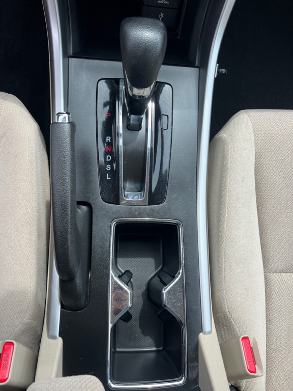 2013 Honda Accord Image 31