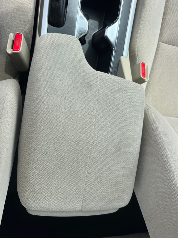 2013 Honda Accord Image 32