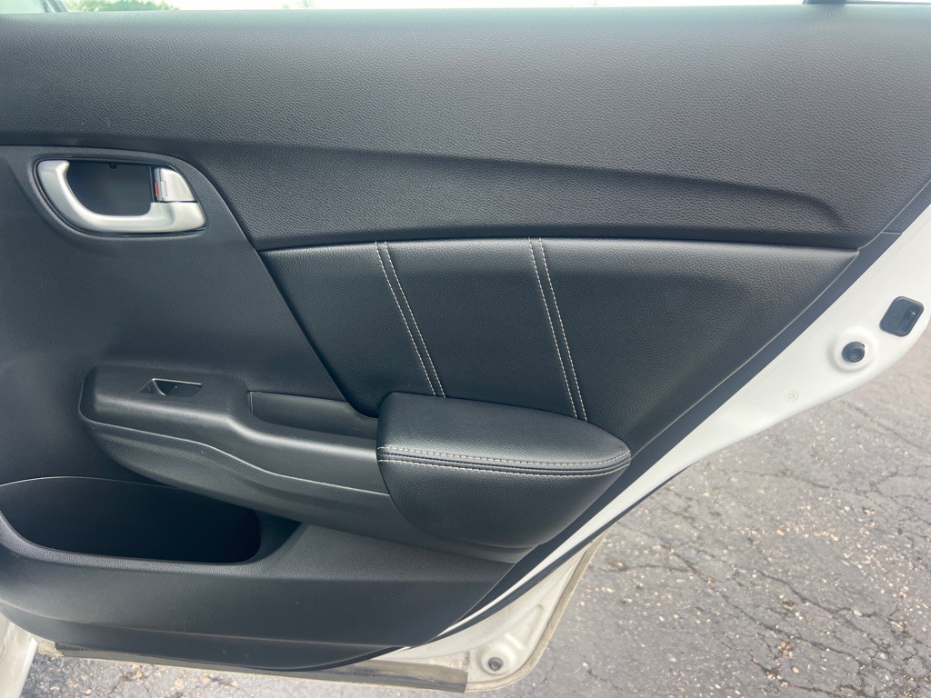 2013 Honda Civic Image 14