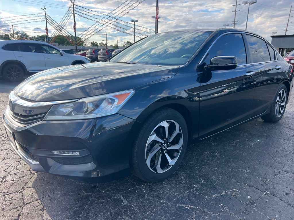 2017 Honda Accord Image 3