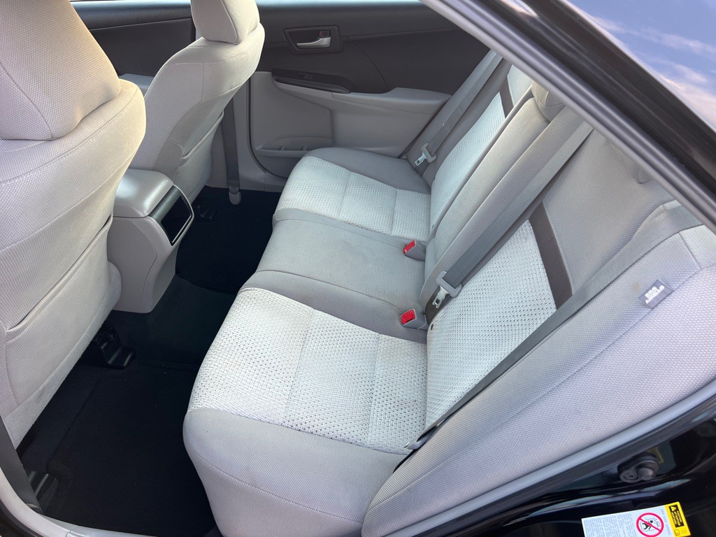 2014 Toyota Camry Image 13