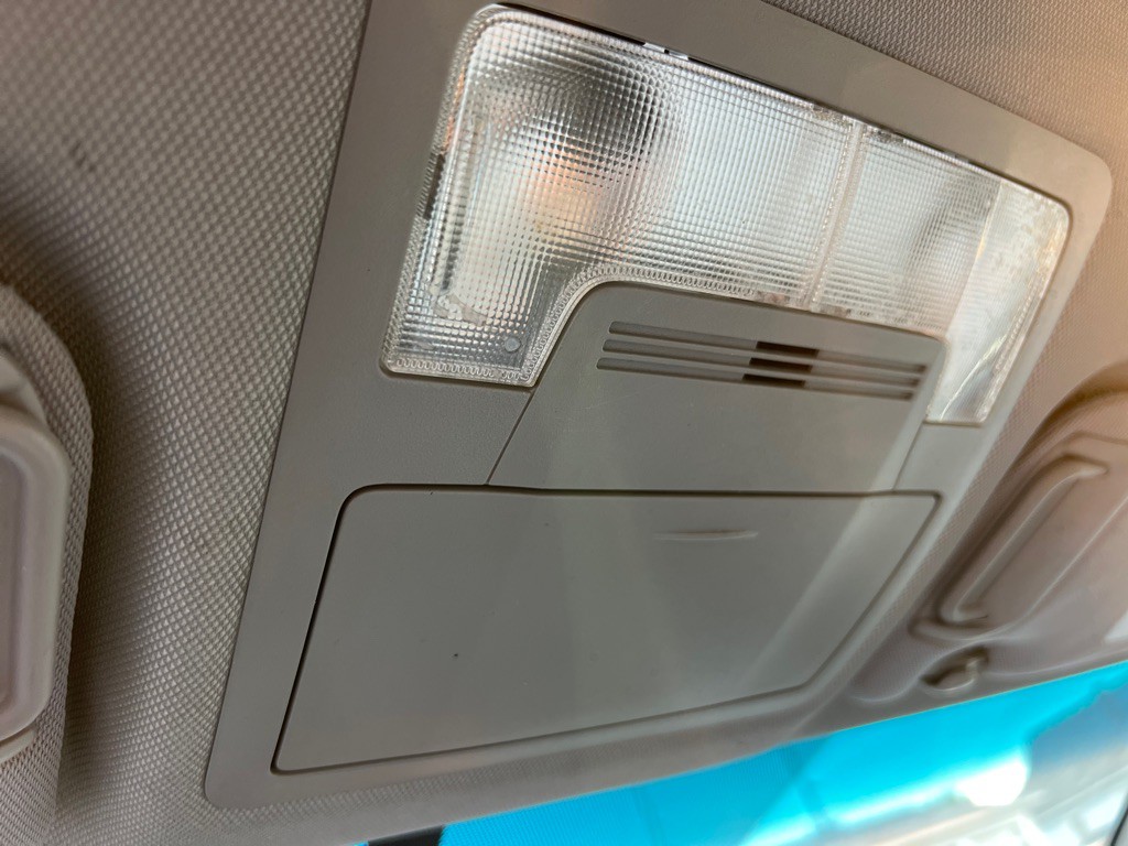 2014 Toyota Camry Image 32