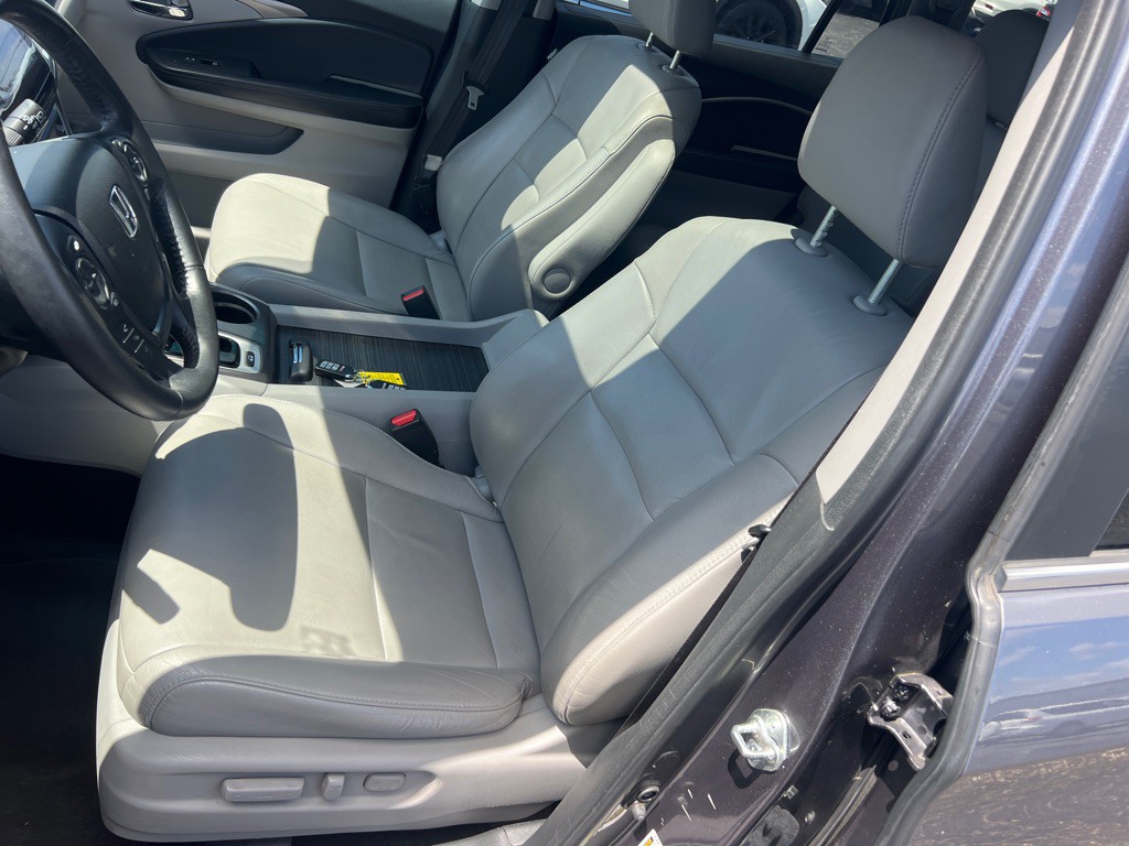 2016 Honda Pilot Image 12