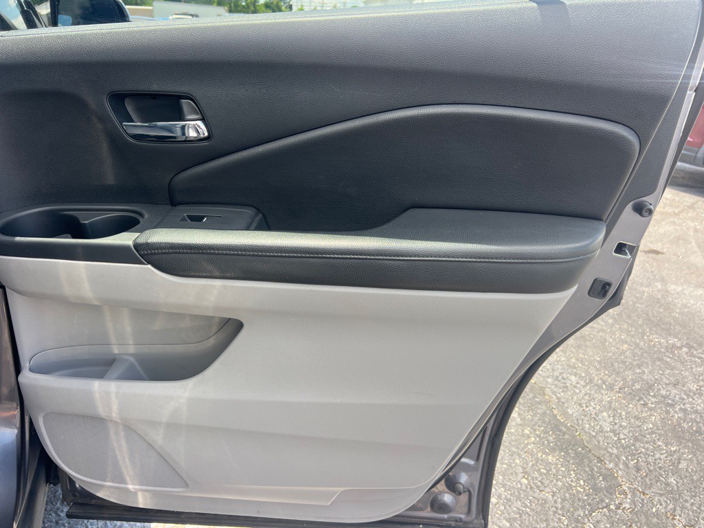 2016 Honda Pilot Image 19