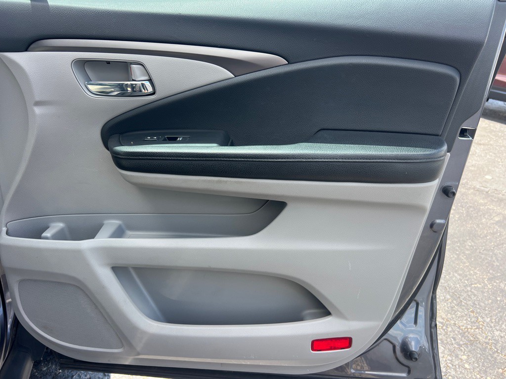 2016 Honda Pilot Image 22