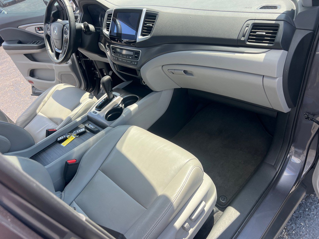 2016 Honda Pilot Image 23