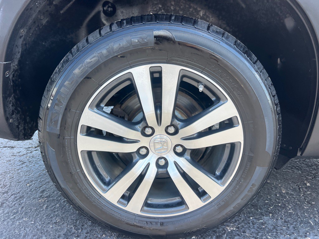 2016 Honda Pilot Image 45