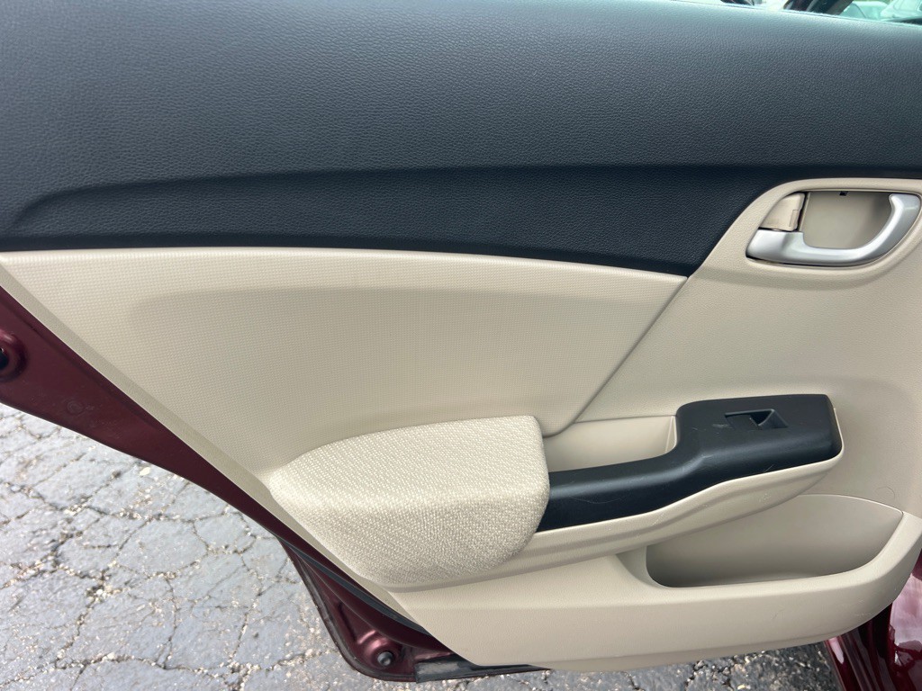 2013 Honda Civic Image 11
