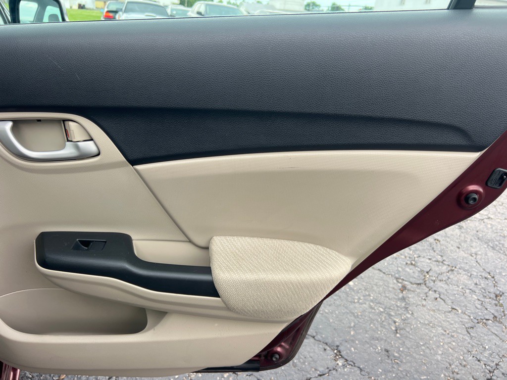 2013 Honda Civic Image 13