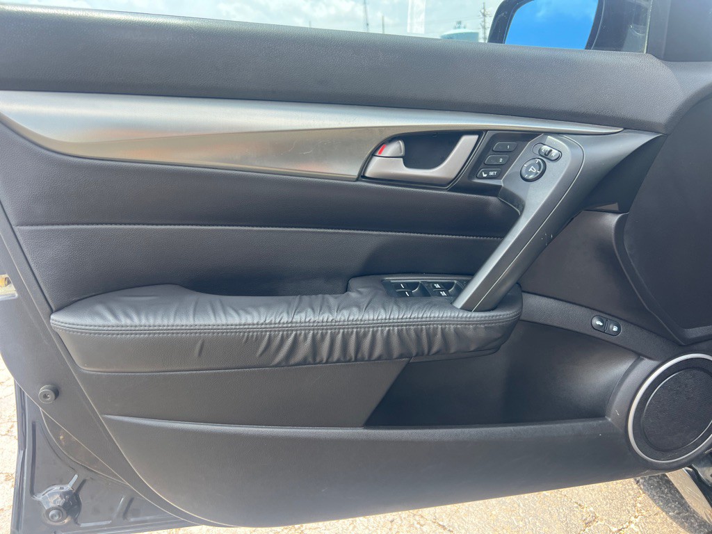 2010 Acura TL Image 11