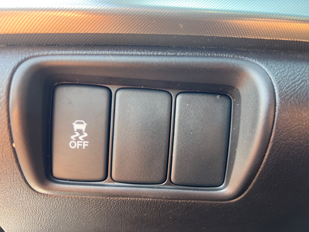 2010 Acura TL Image 28