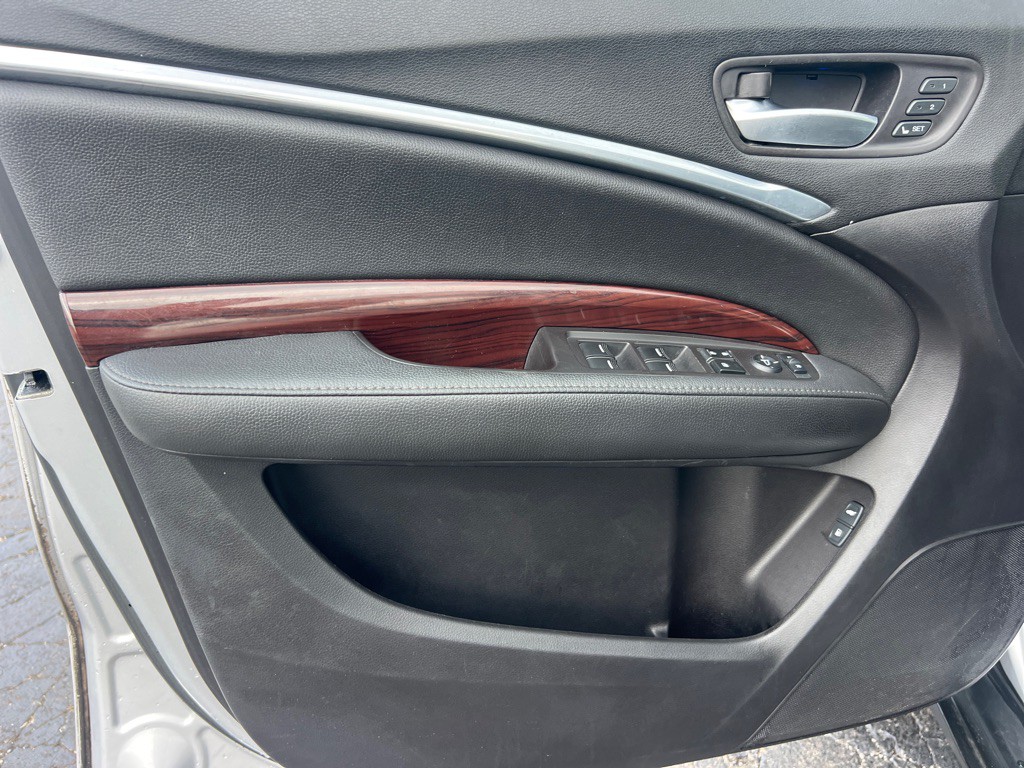 2015 Acura MDX Image 11