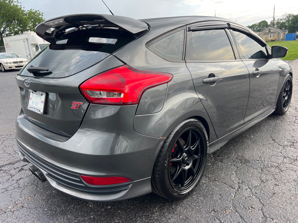 2018 Ford Focus Image 7