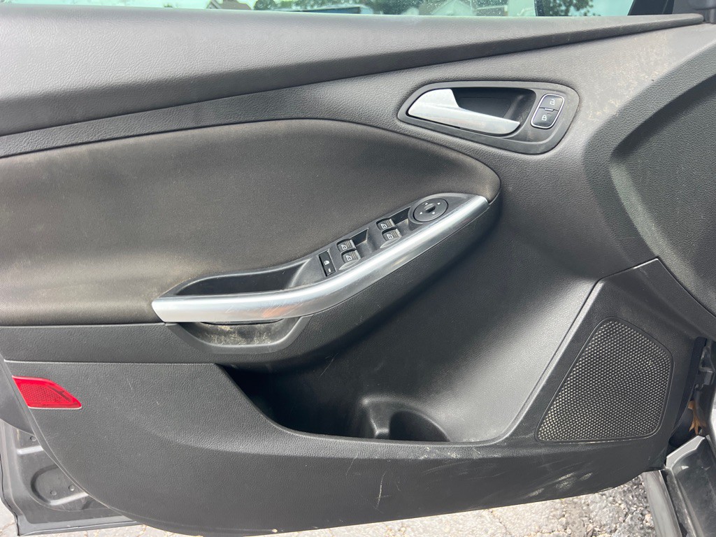 2018 Ford Focus Image 11