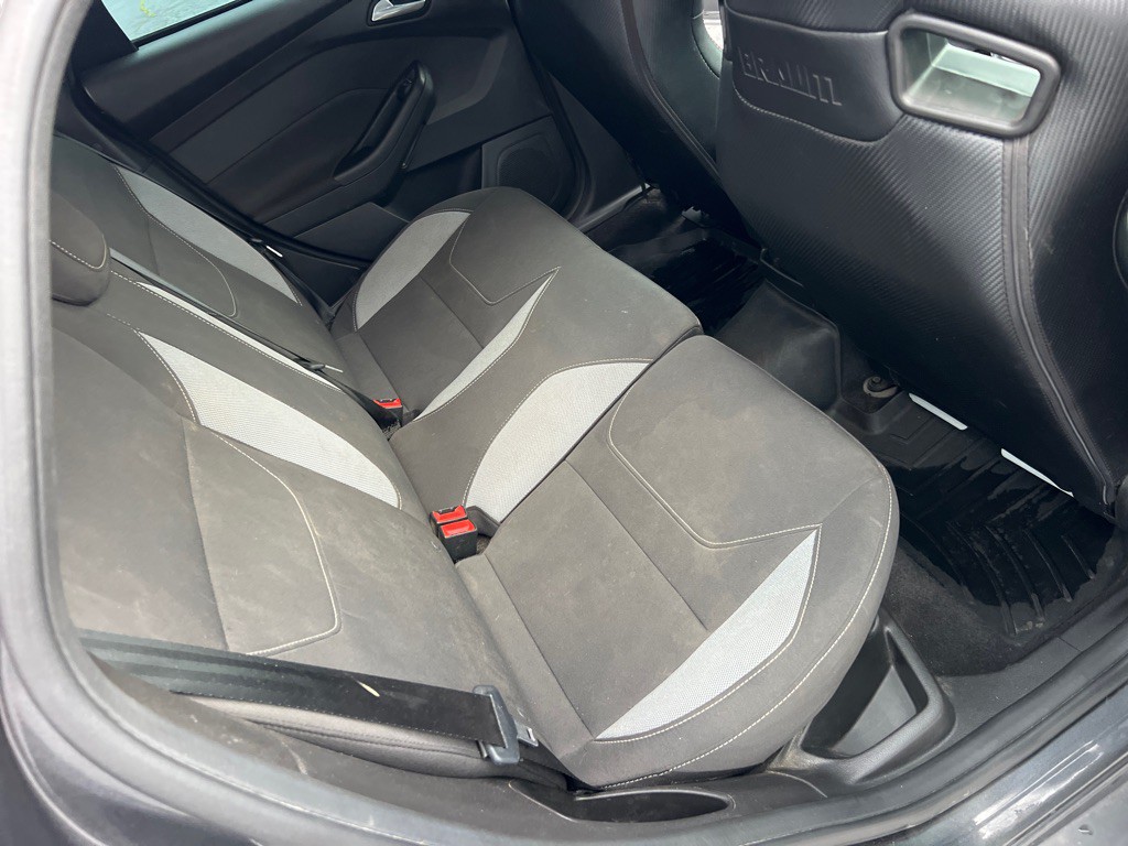 2018 Ford Focus Image 16