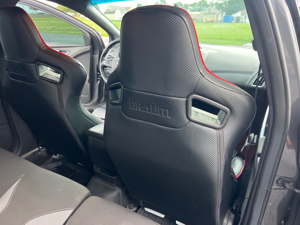 2018 Ford Focus Image 17