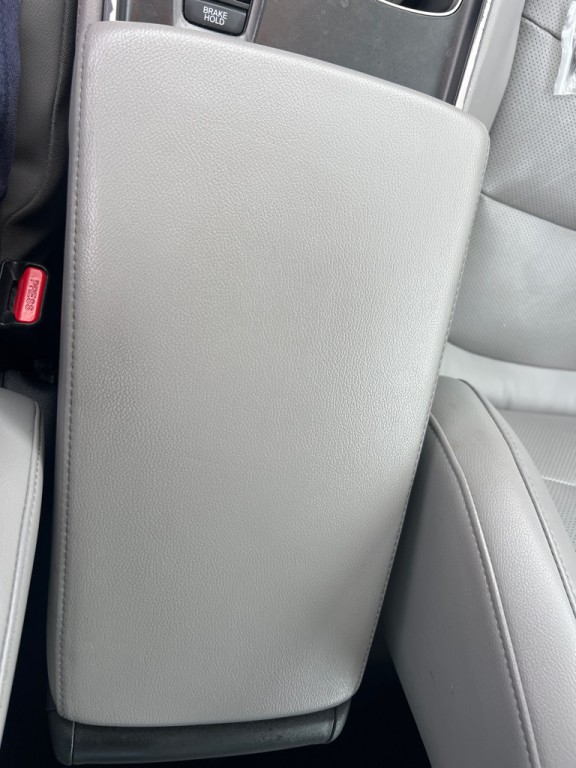 2018 Honda Accord Image 31