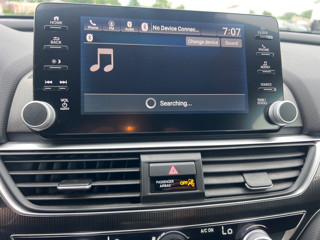 2018 Honda Accord Image 30
