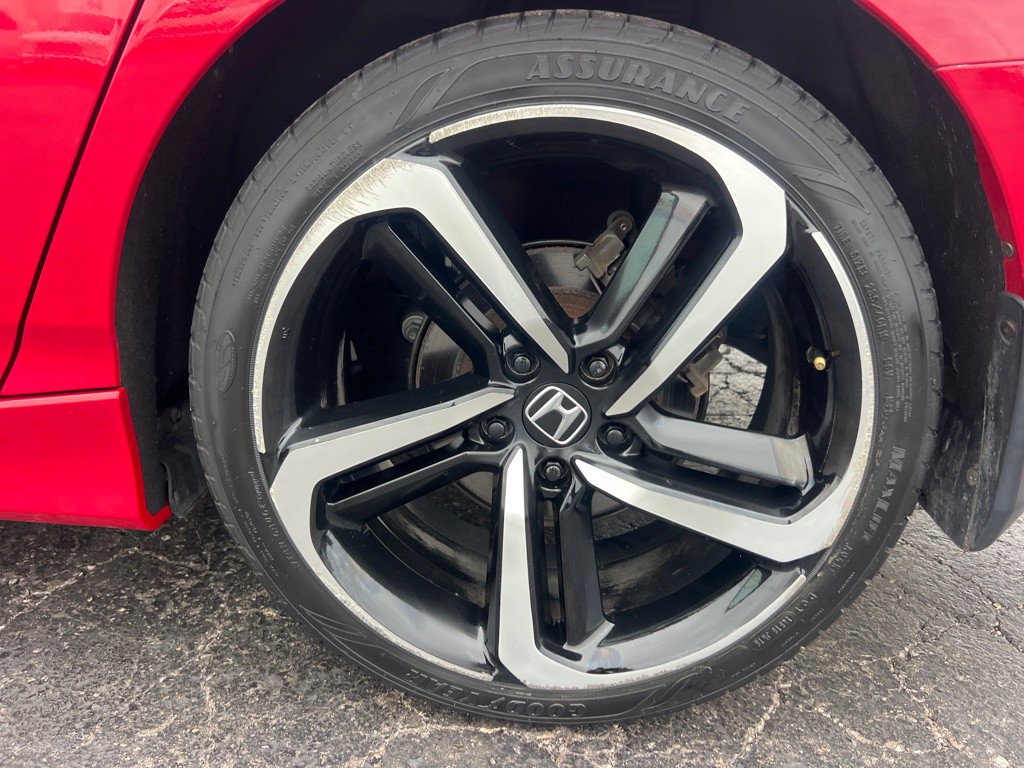 2018 Honda Accord Image 37