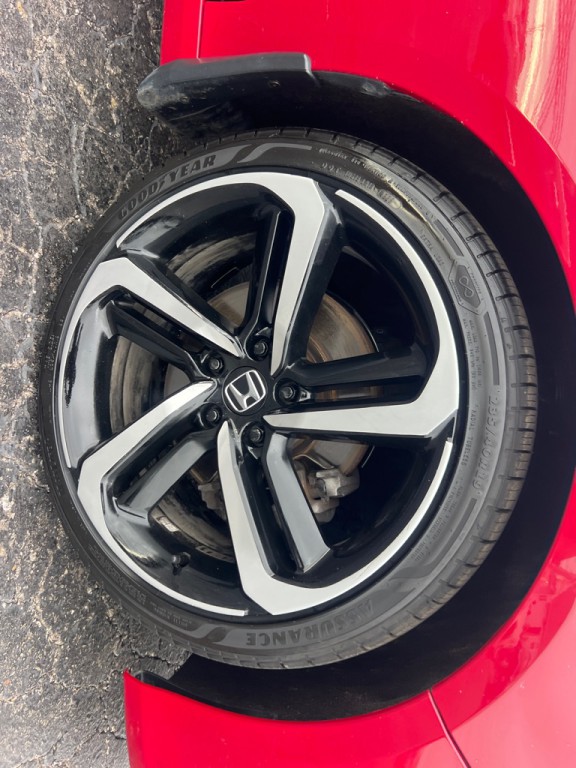 2018 Honda Accord Image 39