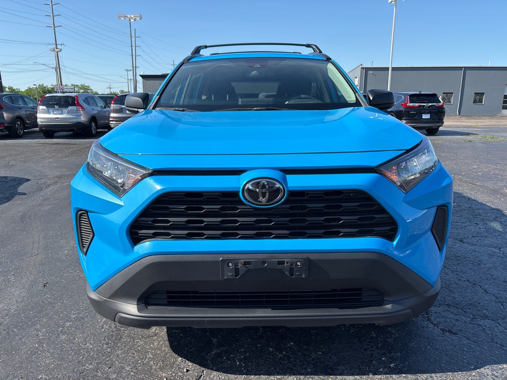 2020 Toyota Rav4 Image 2